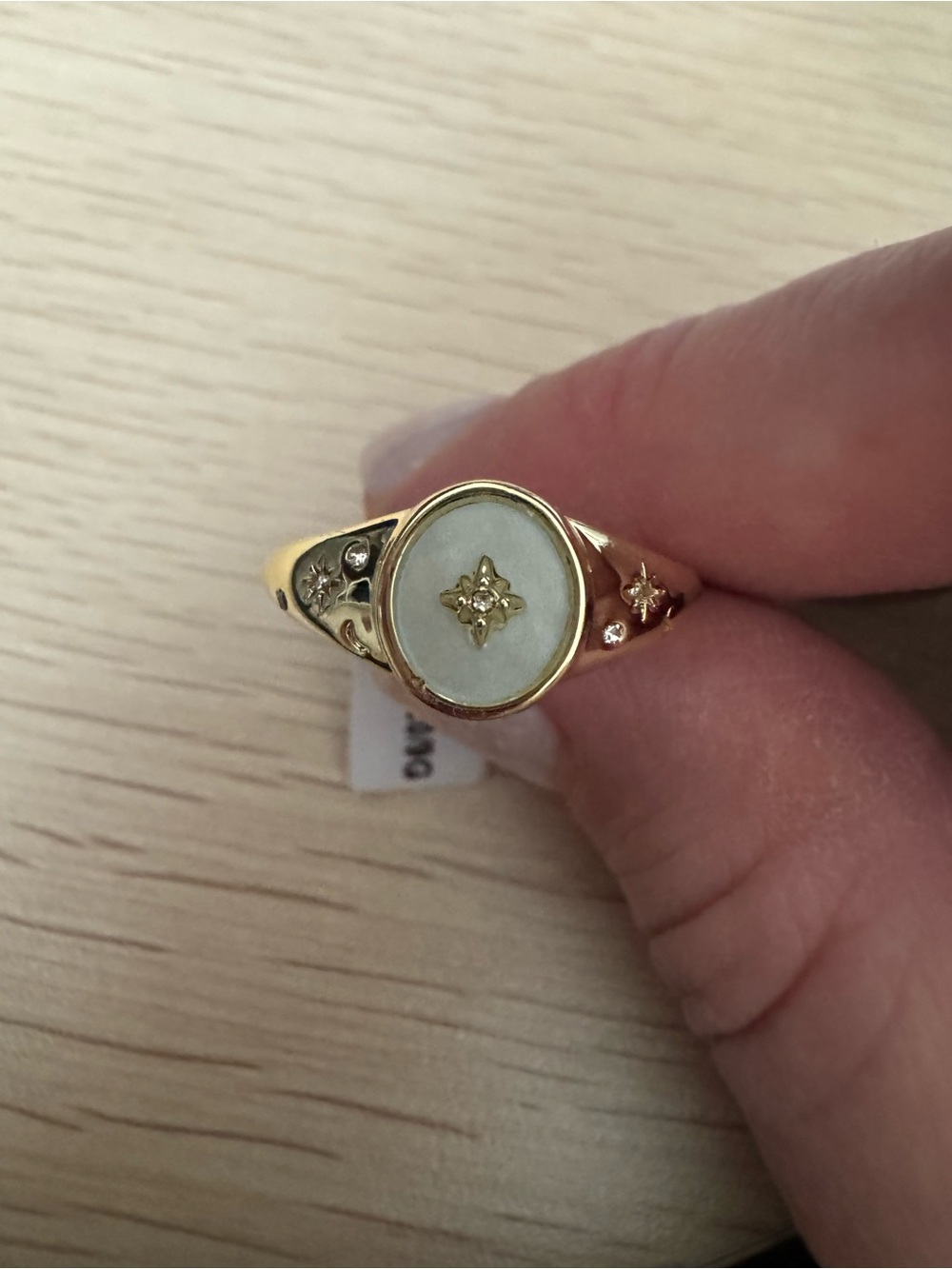 NWT Gold platted Pearl Signet Ring with Star Accent